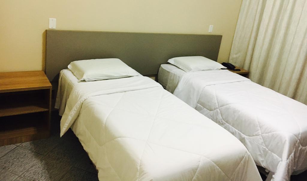 Realminas Hotel E Restaurante Governador Valadares Εξωτερικό φωτογραφία