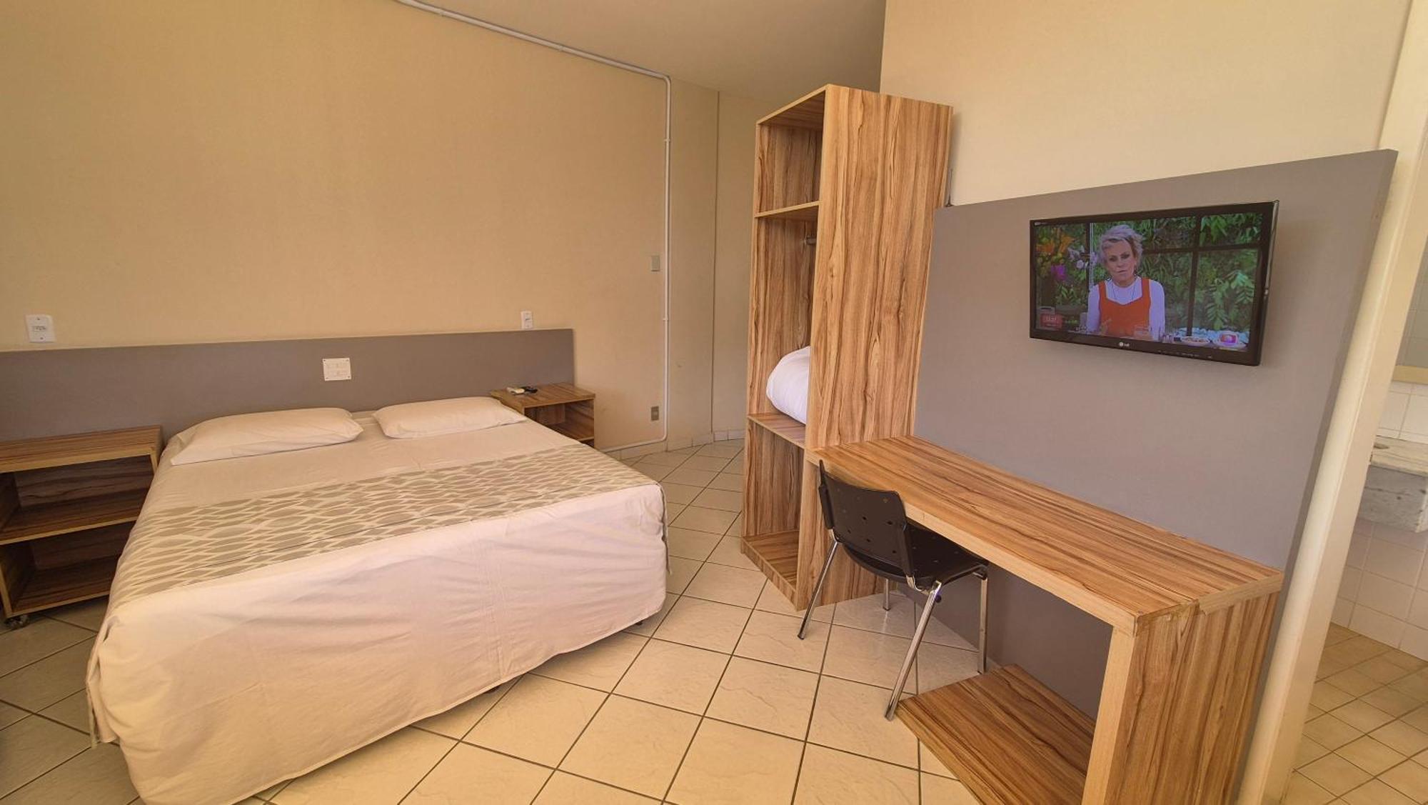 Realminas Hotel E Restaurante Governador Valadares Εξωτερικό φωτογραφία